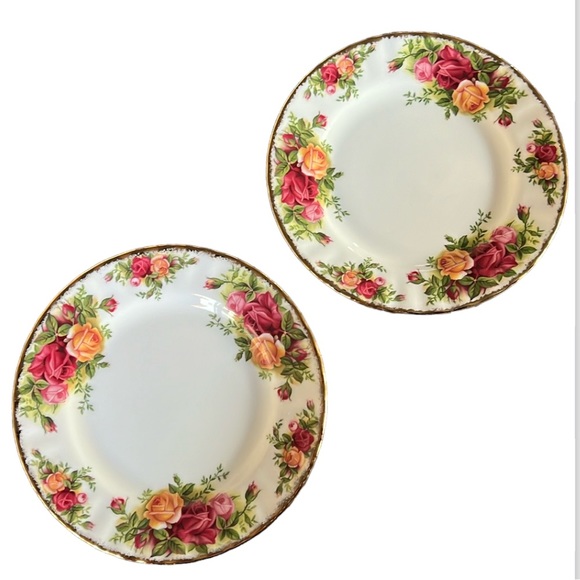 TWO BREAD AND BUTTER DISHES ROYAL ALBERT OLD COUNTRY ROSES 1962 BONE CHINA VTG - Picture 3 of 10